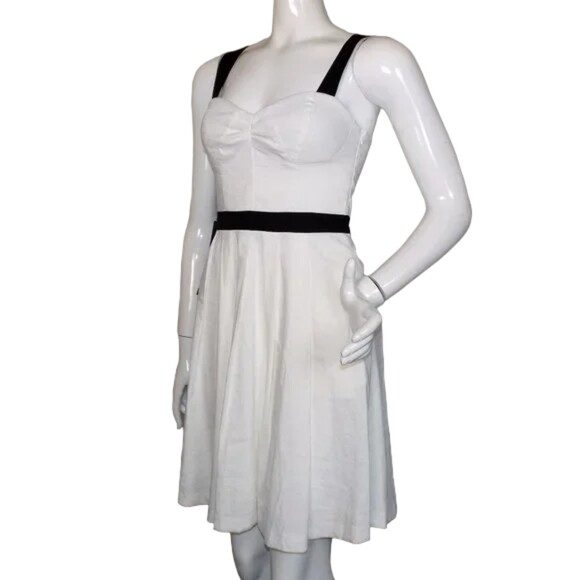 new BEBE Fitted Skater Dress, 4, Lilia Corset Style, Wide Cross Straps, Pocket - Picture 3 of 14